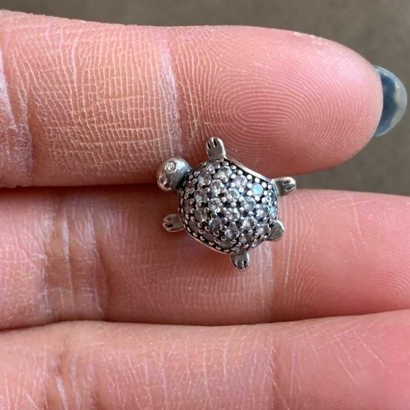 Retired Pandora Sterling Silver Sea Turtle Animal Charm with Clear Zirconia EUC - Picture 3 of 9